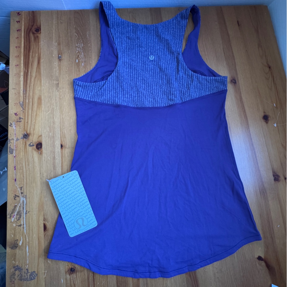 Lululemon run first base tank purple size 6 NWT - Picture 5 of 10